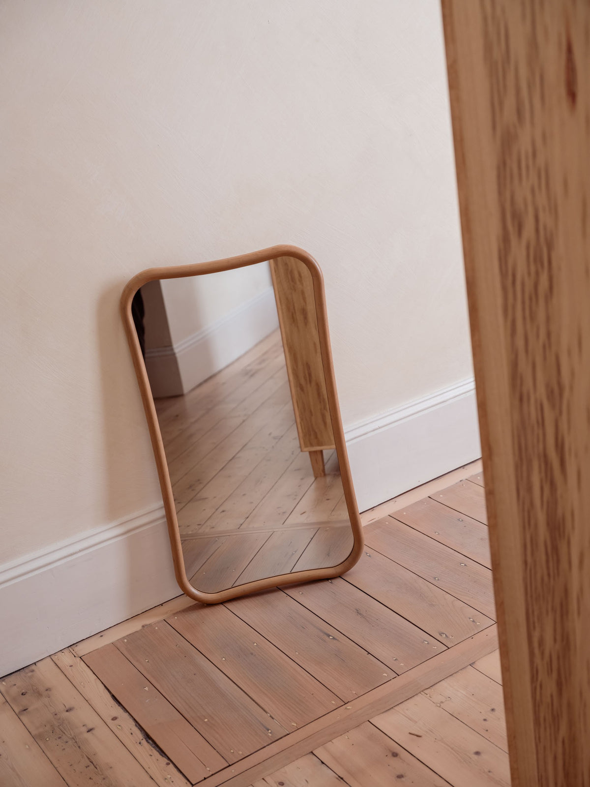 Cinched Mirror