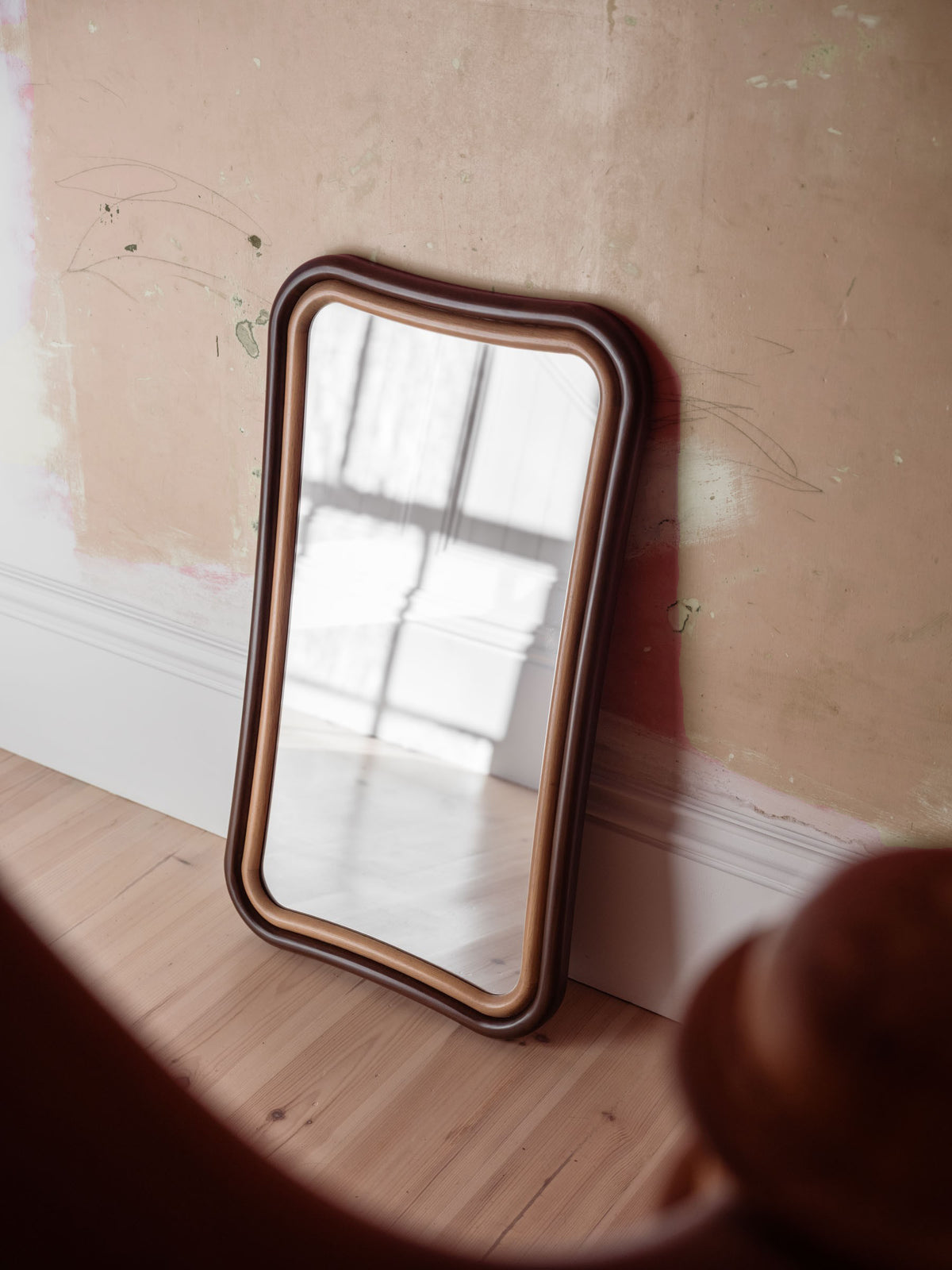Pinch Mirror